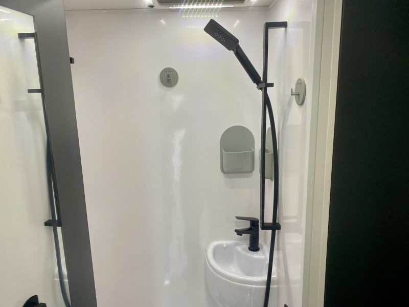 img1800